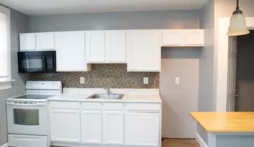 2 of 12 3416 Cliftmont Ave House for rent in Baltimore, MD