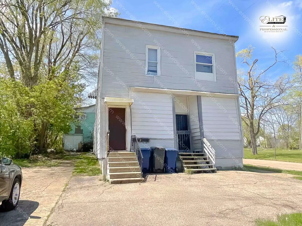 1229 Lyon St Apartment for rent in Flint, MI
