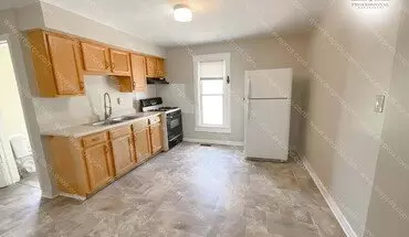 2 of 25 1229 Lyon St Apartment for rent in Flint, MI