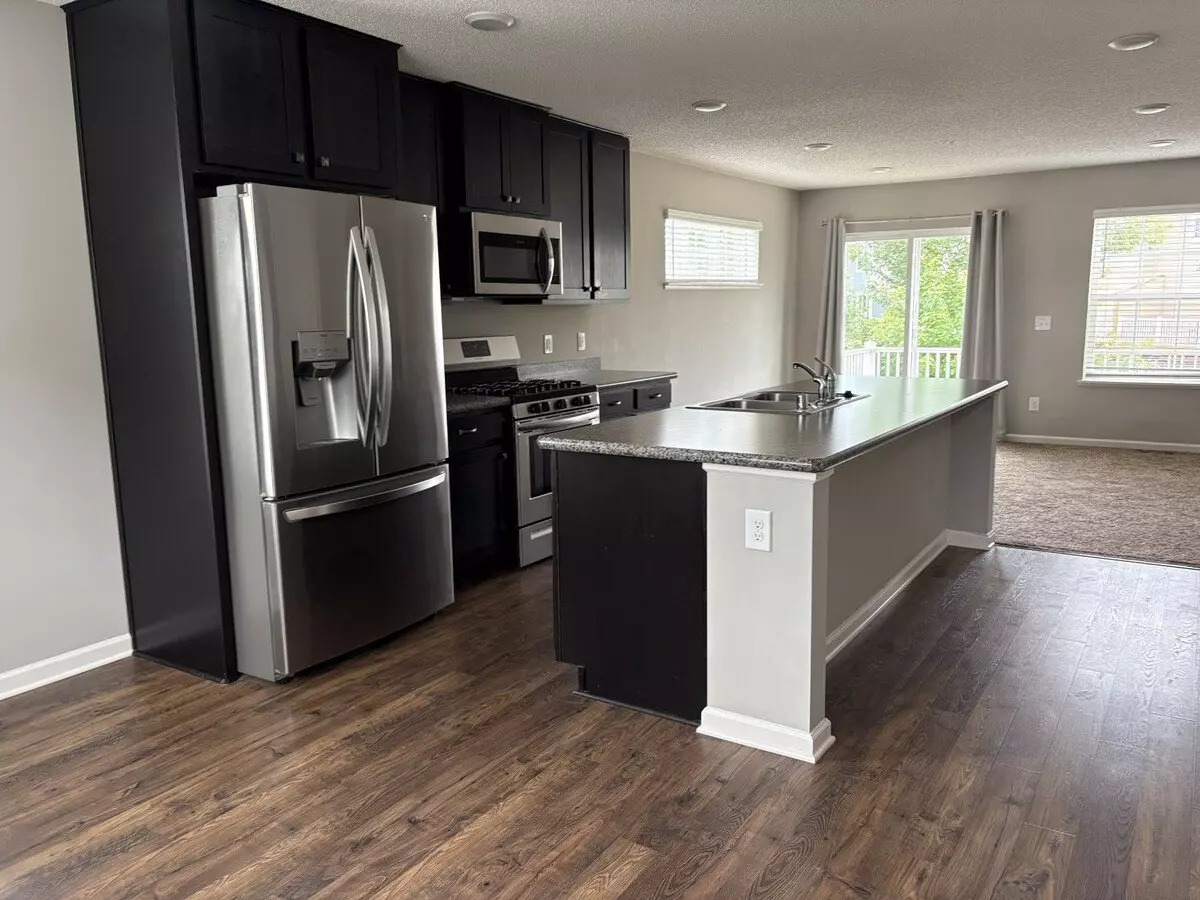 Updated 2-bed, 2.5 Bath Townhome Available Today In Lino Lakes! House for rent in Lino Lakes, MN