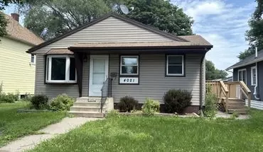 2 of 18 Modern 3-bed, 2-bath Sfh Available 8/1 In Mpls House for rent in Minneapolis, MN