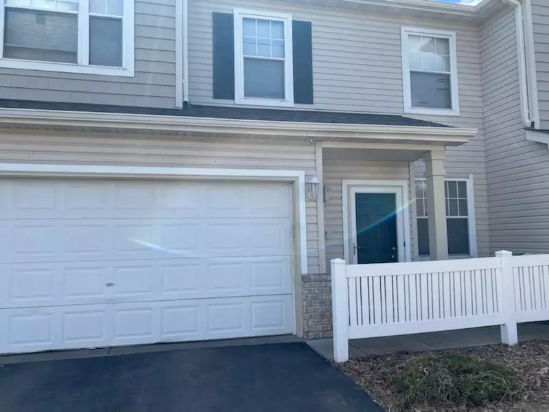 5035 Holly Ln Unit 2 N House for rent in Plymouth, MN