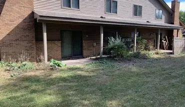 3 of 32 3-bed, 2.5 Bath Unit Available Now In Apple Valley! House for rent in Apple Valley, MN