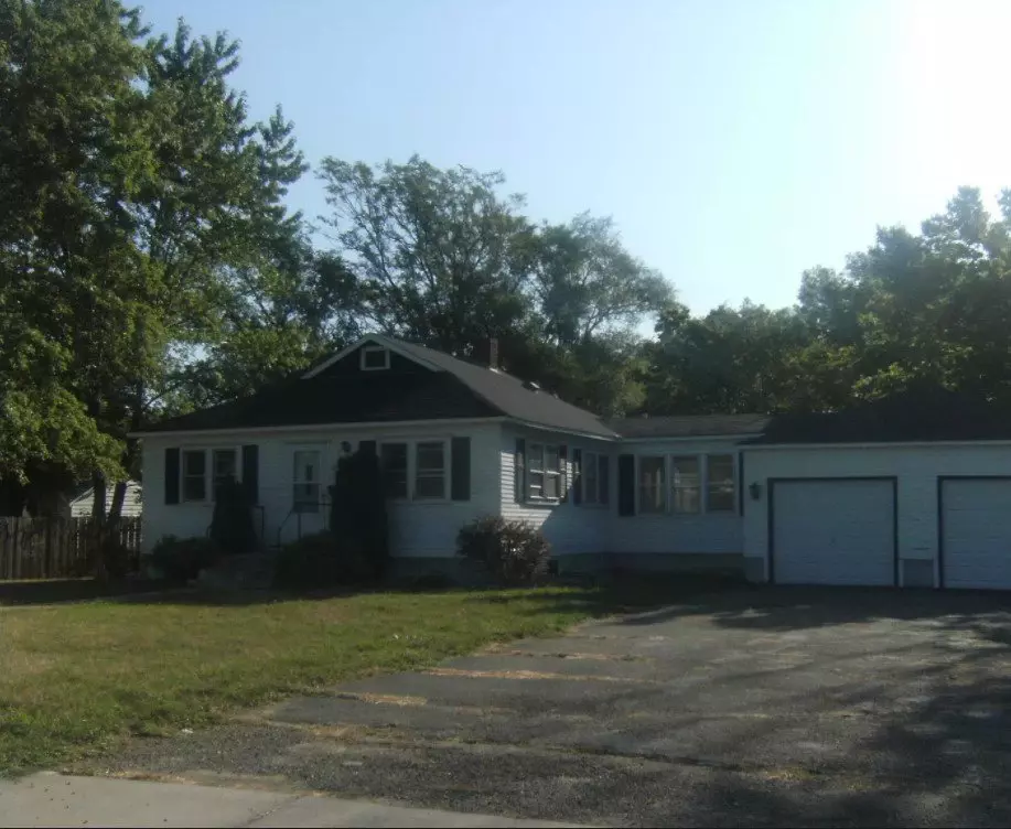 5640 Fremont Ave N House for rent in Brooklyn Center, MN