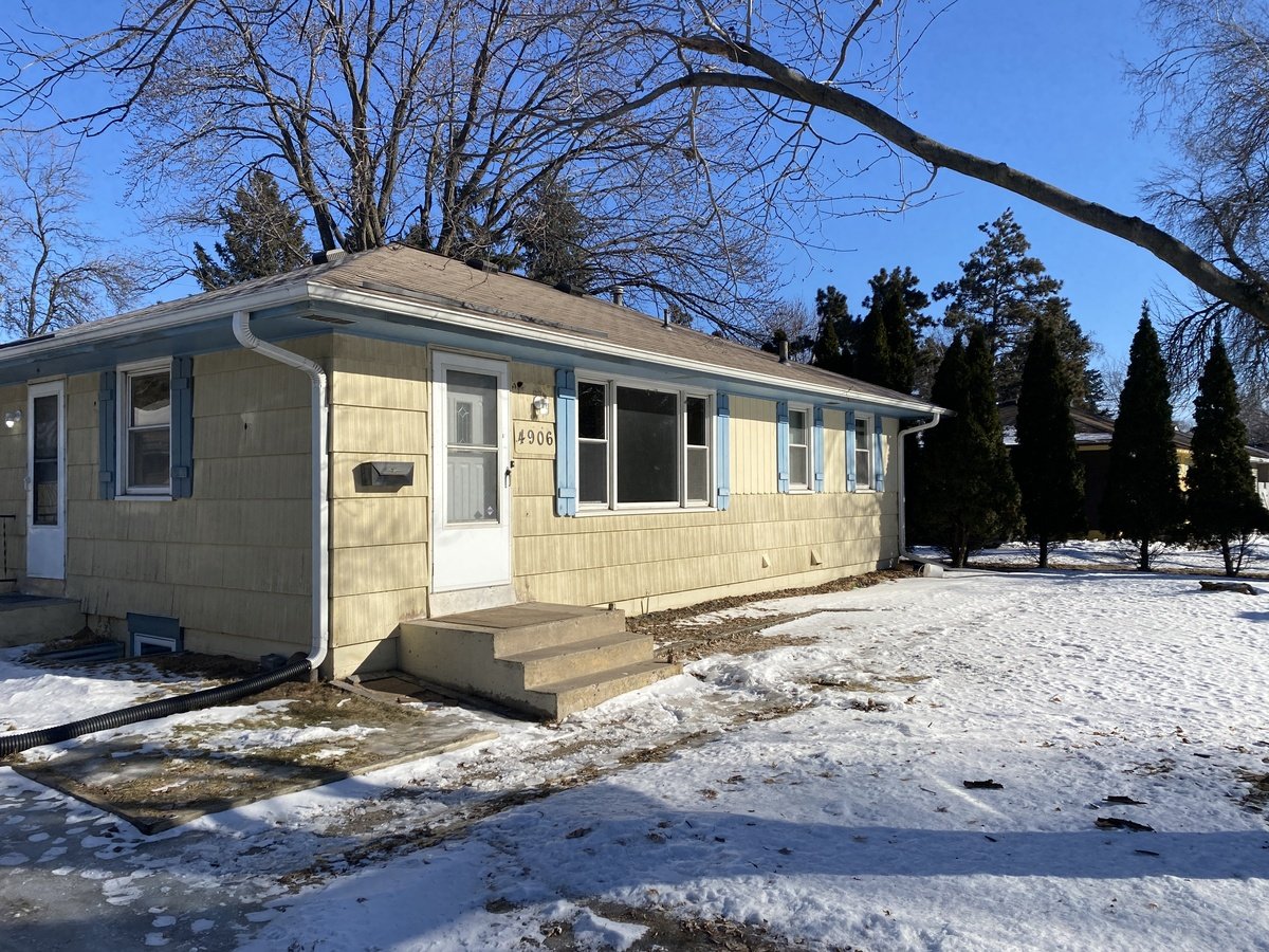 4906 Howe Ln Brooklyn Center, MN House for Rent | Rentable