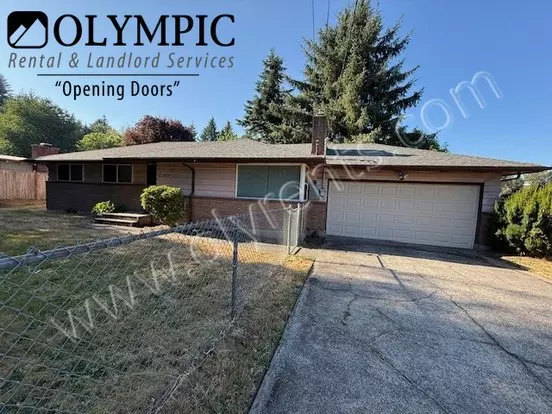 Rambler With 3 Bedrooms/1 Bath & 2 Car Garage Apartment for rent in Olympia, WA