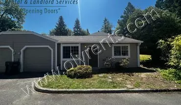 2 of 11 Eastside Of Olympia 2 Bedroom 1.5 Bath Duplex House for rent in Olympia, WA