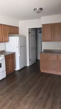 3 of 7 927-933 Hampton Ct Apartment for rent in Valparaiso, IN
