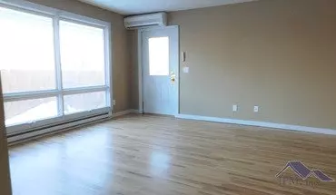 4 of 12 306 7th Ave NW House for rent in Minot, ND