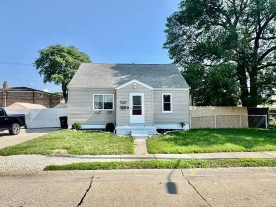 22901 Pleasant Located In Beautiful St Clair Shores! Apartment for rent in St Clair Shores, MI 22901 Pleasant Located In Beautiful St Clair Shores! Apartment for rent in St Clair Shores, MI