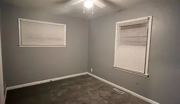 3 of 5 26011 Dartmouth House for rent in Inkster, MI