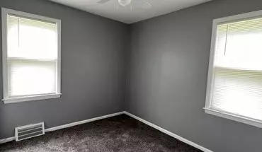 5 of 8 14970 Veronica Ave House for rent in Eastpointe, MI