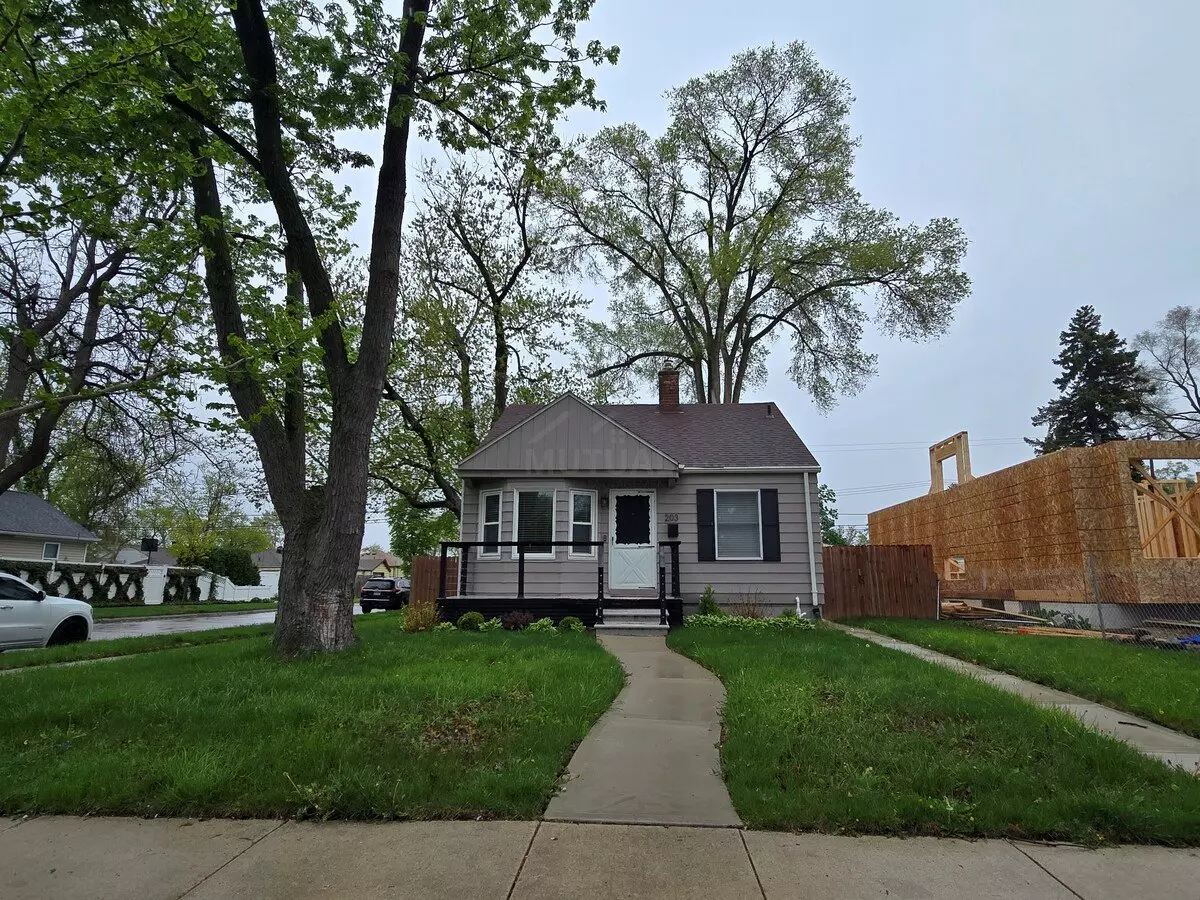 203 S Wilson Ave House for rent in Royal Oak, MI
