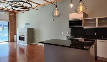 5 of 23 111 N Main St Unit 20 House for rent in Royal Oak, MI