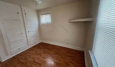5 of 15 Nice 2 Bedroom Ranch For Lease! House for rent in Hazel Park, MI