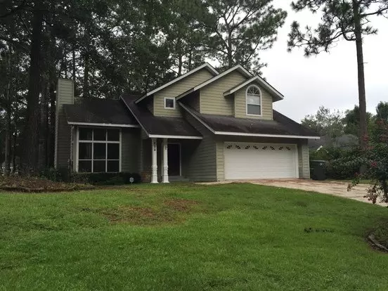 Available Mid-august! On The Golf Course! 4/2.5 Lake Forest Apartment for rent in Daphne, AL Available Mid-august! On The Golf Course! 4/2.5 Lake Forest Apartment for rent in Daphne, AL