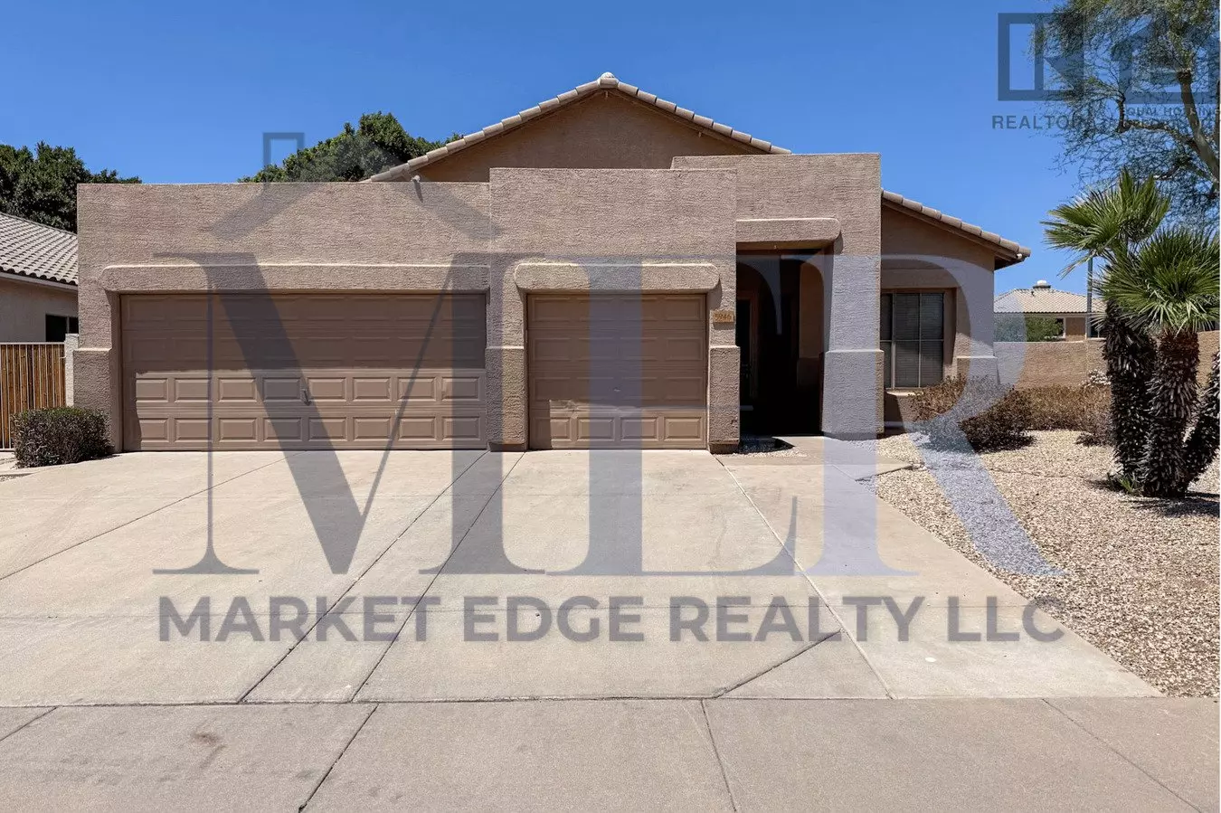 3Bed Home W/3 Car Gar At 59th Ave/union Hills! Ready For Immediate Move-in! House for rent in Glendale, AZ