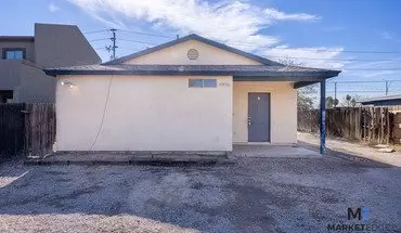 4 of 31 3Bed Apartment At 19th Ave/dunlap! $399 Move-in Special! Move-in Ready On 3/6/2025! House for rent in Phoenix, AZ
