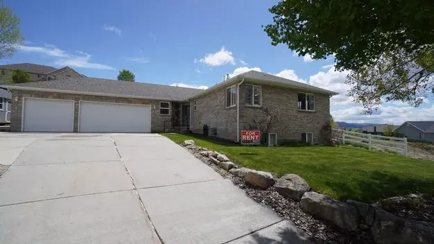 Must See Home At 413 Old Farm Lane, Coalville!! Apartment for rent in Coalville, UT