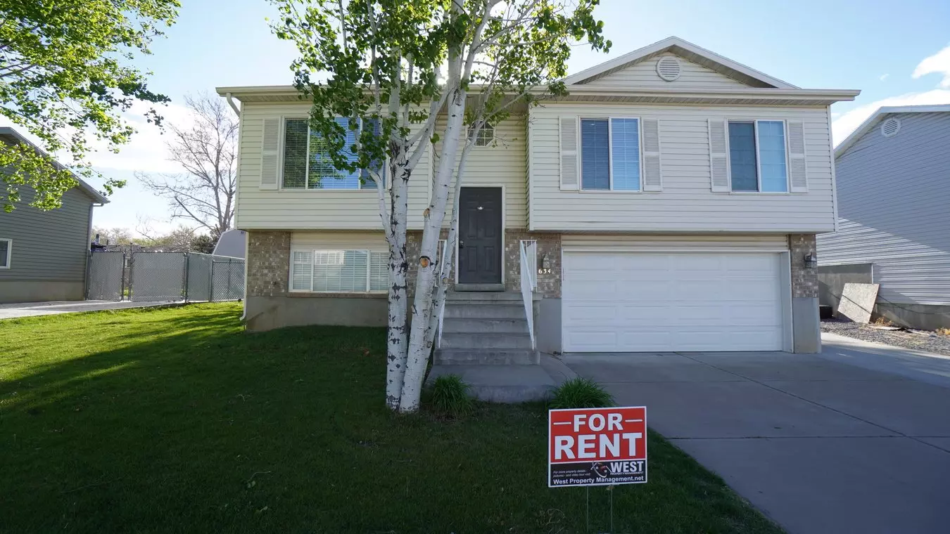 634 N 1260 W House for rent in Clinton, UT