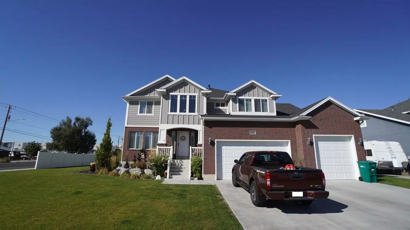 3287 S 2275 W House for rent in West Haven, UT