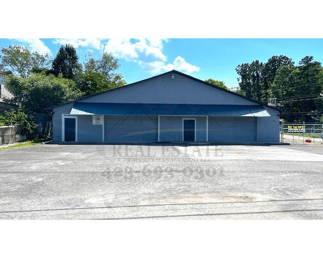 Commercial Rentable Commercial Unit With Kitchen Apartments Cleveland, TN