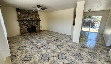 1509 E Oak Ave Apartment for rent in Lompoc, CA