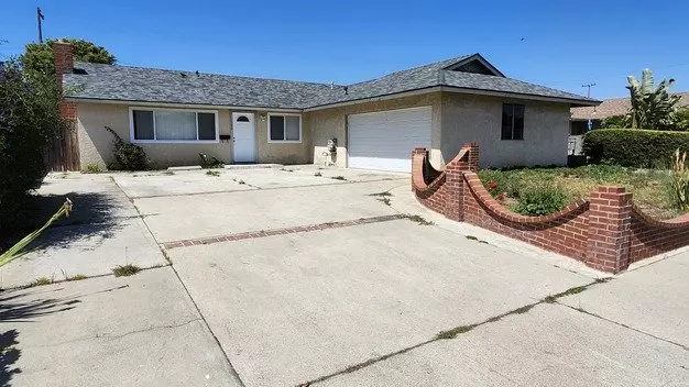 1509 E Oak Ave Apartment for rent in Lompoc, CA