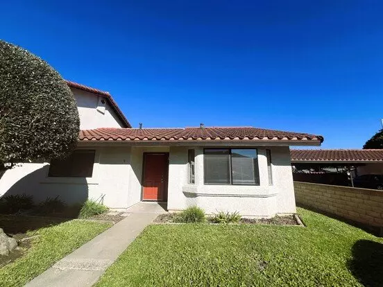 524 Brookside Dr Apartment for rent in Lompoc, CA