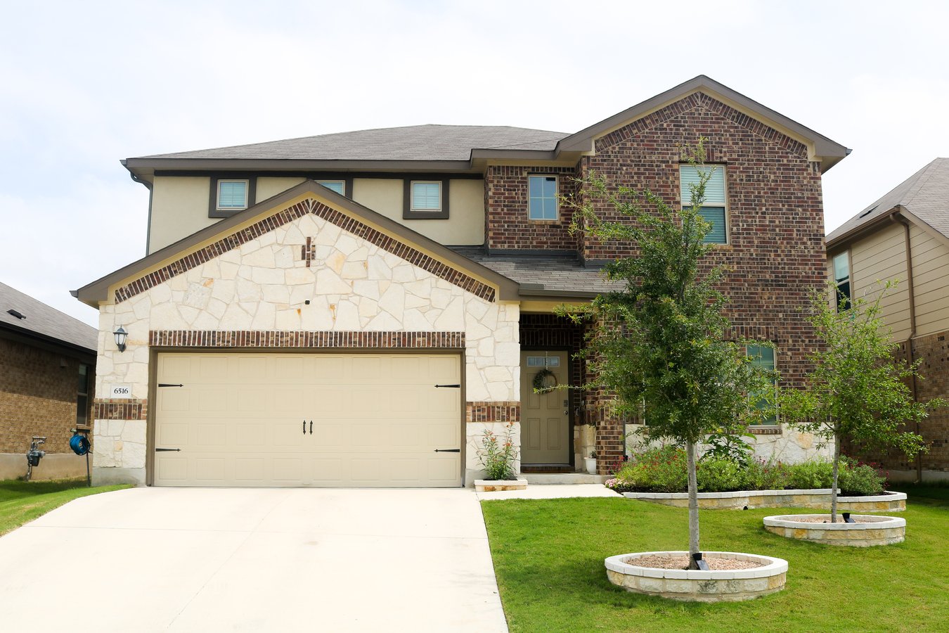 3081 Sqft Custom Home In Carmel West Apartments Pflugerville, TX