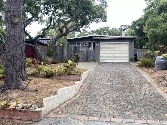 1135 Buena Vista Ave Apartment for rent in Pacific Grove, CA 1135 Buena Vista Ave Apartment for rent in Pacific Grove, CA