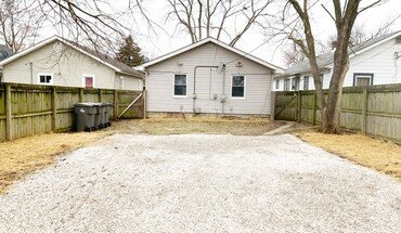 935 N Drexel Ave Apartment for rent in Indianapolis, IN