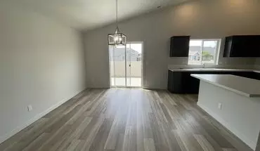 5 of 23 1167 N Bowknot Lake Ave House for rent in Star, ID