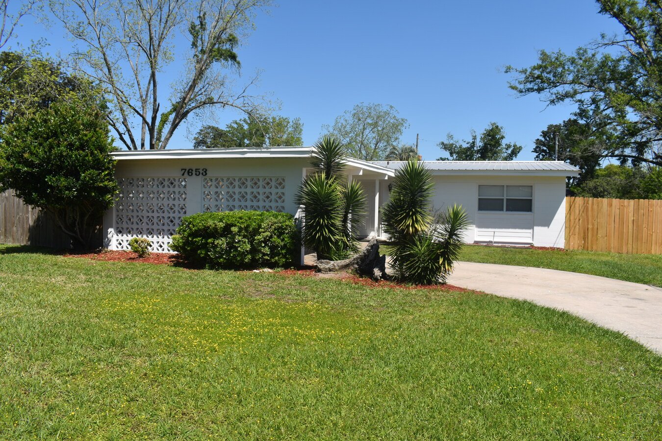 Westgate Apartments 7653 Vale Dr Jacksonville, FL