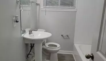 5 of 6 Renovated Rental Available House for rent in East Point, GA