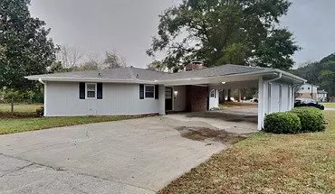 2 of 18 **move In Special**$500 Off (2nd Month) House for rent in Covington, GA