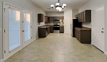 3 of 17 **move In Special** $500 Off (2nd Month) House for rent in Phoenix, AZ