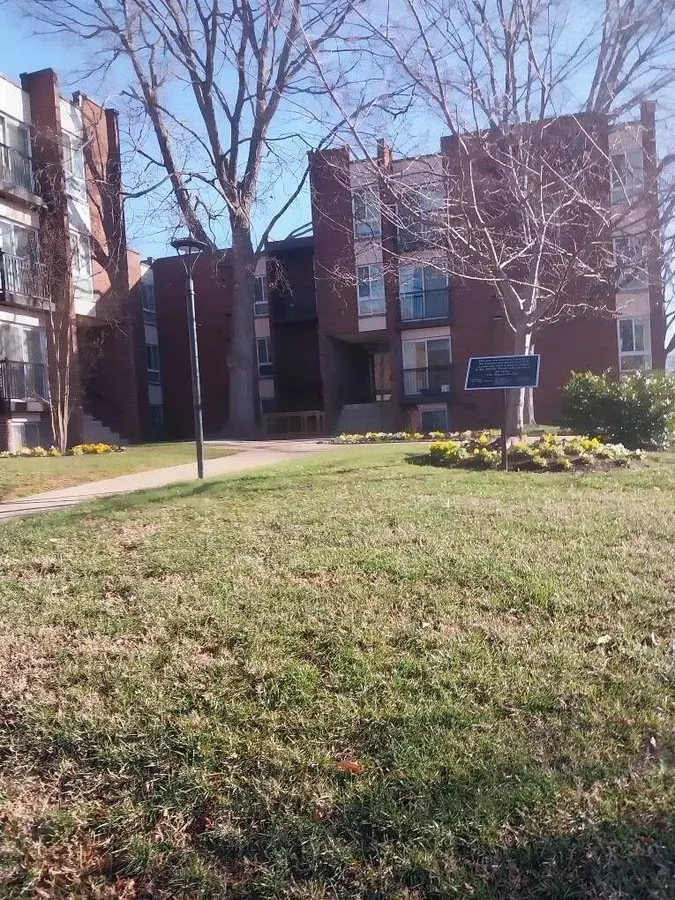 4627 13th St. - Duncan Coop Apartment for rent in Washington, DC