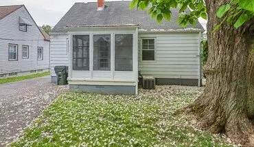 4 of 29 27471 Forestview Ave House for rent in Euclid, OH