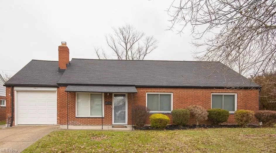 587 Hemlock Dr. Euclid 44132 House for rent in Euclid, OH