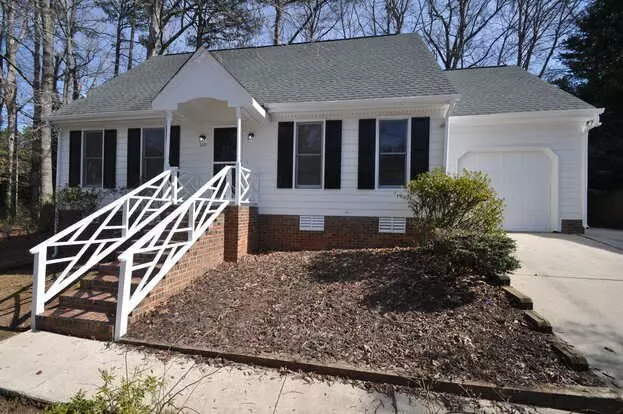 Gorgeous Cary Home Available Immediately Apartment for rent in Cary, NC