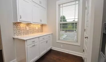 4 of 36 Gorgeous Luxury Apex Townhome Available Immediately House for rent in Apex, NC