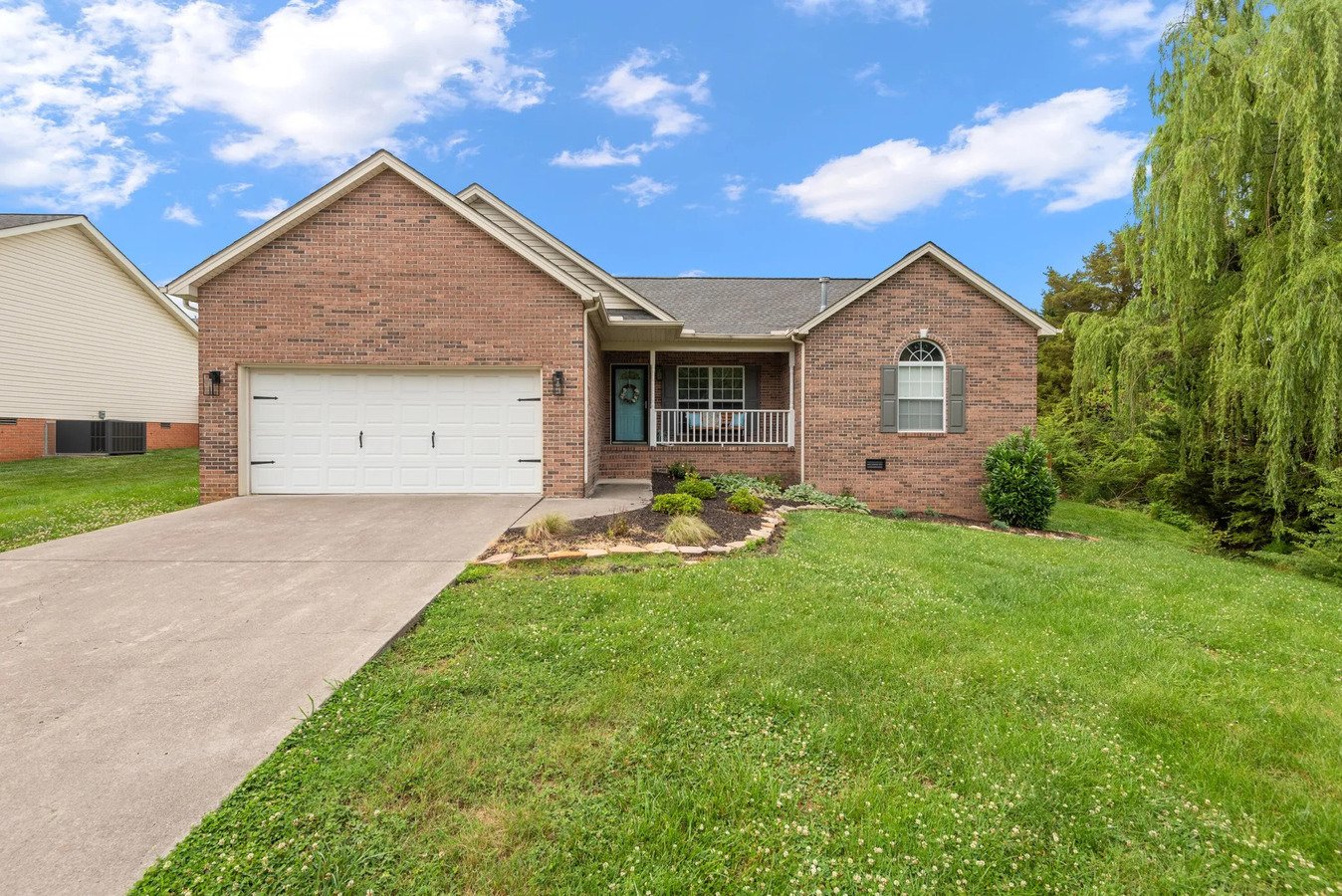 Sterchi Hills Living Apartments Knoxville, TN Rentable