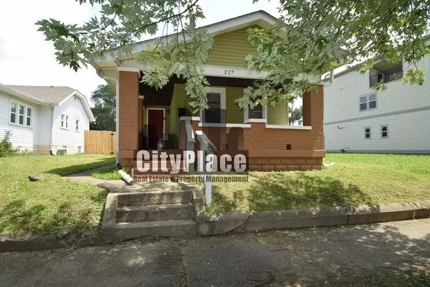 217 Jefferson Ave Apartment for rent in Indianapolis, IN