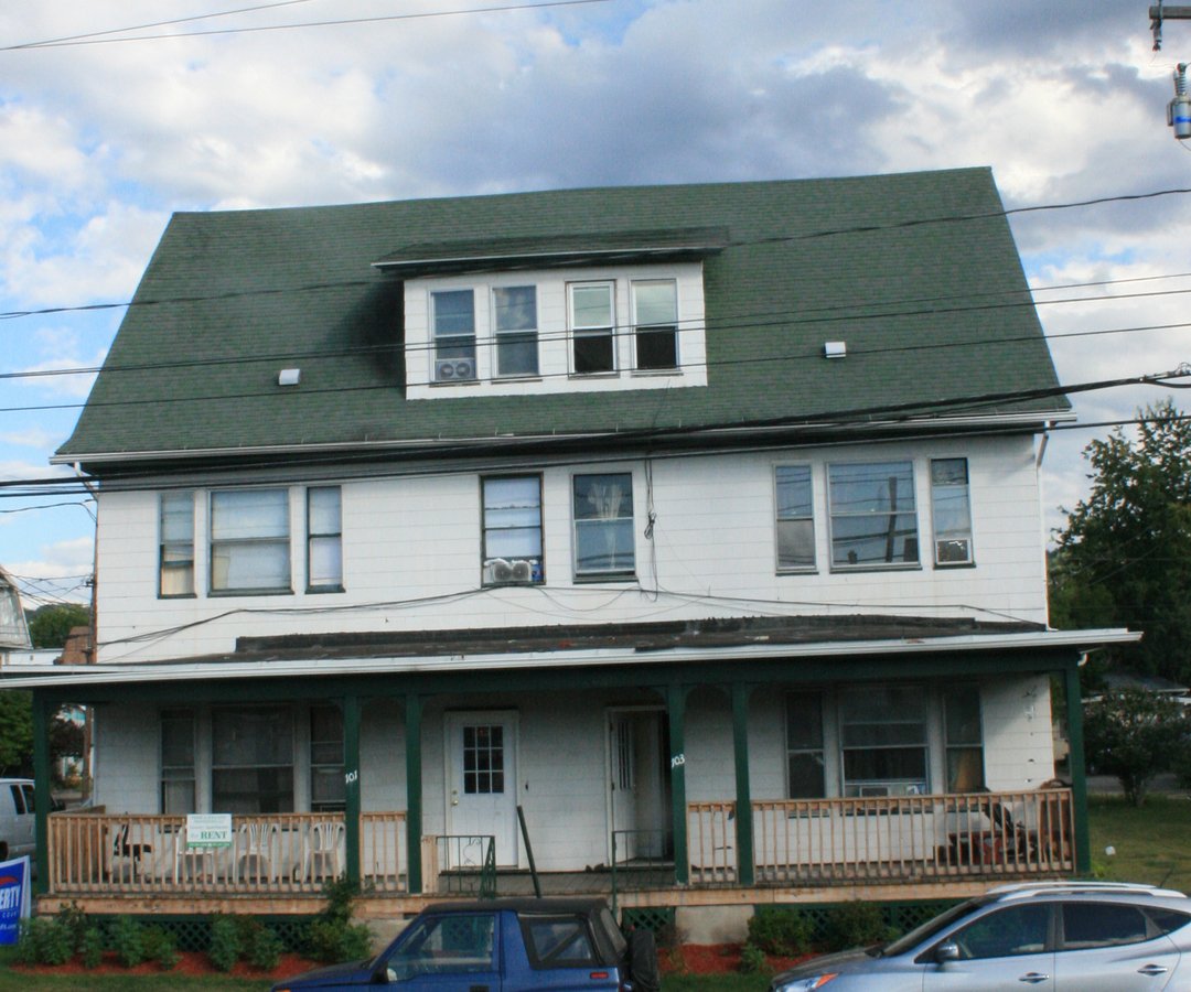 2 of 3 101-103 Prospect Ave Apartment for rent in Scranton, PA