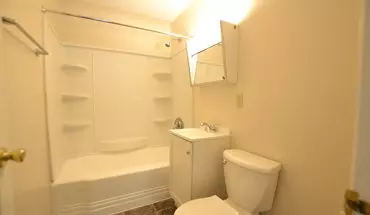 4 of 9 Open House: 6/5 @ 4:30 Pm & 6/7 @ 9:00 Am House for rent in Joliet, IL