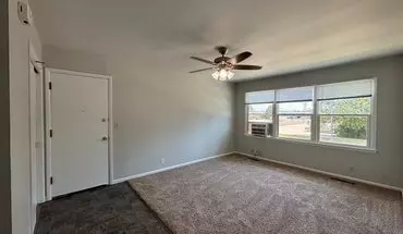 5 of 9 1715 4th Ave Apt 3 W House for rent in Williston, ND
