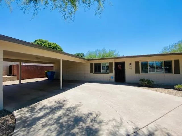 3 Bed 1.75 Located With Views Of Piestewa Peak House for rent in Phoenix, AZ