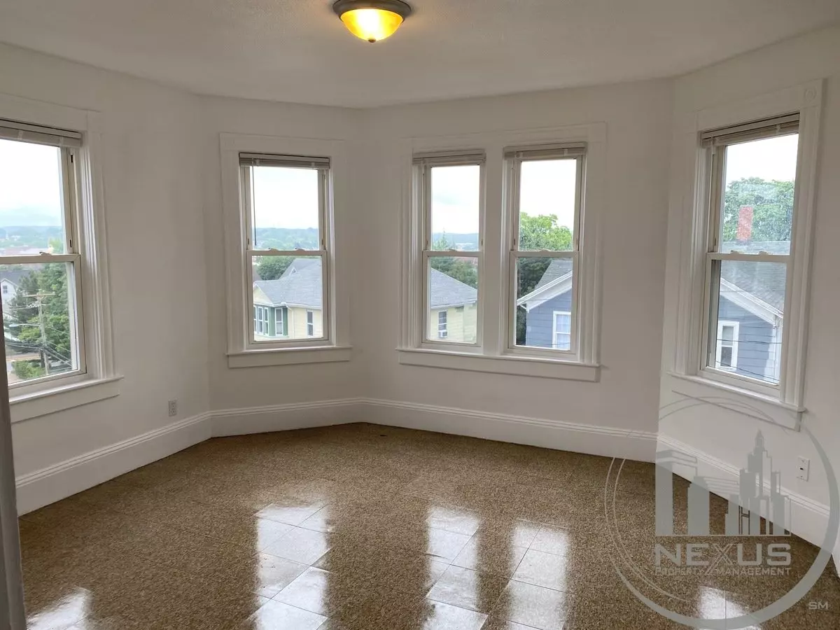 [501 Bernon St]4thflr 1B Freshpaint Views! Balcony! Petsok Laundry Apartment for rent in Woonsocket, RI
