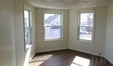 4 of 11 [153 Woodbine St]3rdflr 2Bed Newflooring Newpaint Nopets Storage Prkg Apartment for rent in Cranston, RI
